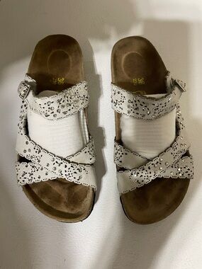 Birkenstock Footbed Tatima Women's White Slip In Sandals With Rhinestones Trim.